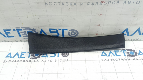 Накладка порога задняя правая Honda CRV 17-22 черная, царапины