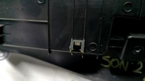 Ornamente consolă centrală dreapta pentru Hyundai Sonata 20-22, gri, zgâriat, zăvoare rupte, element de fixare rupt