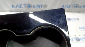 Подстаканники центральной консоли Tesla Model Y 20-25 черный глянец накладка, с подсветкой, царапины