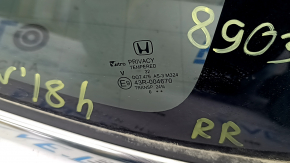 Форточка глухое стекло задняя правая Honda CRV 17-22 тонировка, царапины на молдинге, песок
