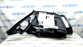Обшивка арки левая Nissan Rogue 23-26 черная, под цельный пол US built, царапины, сломаны крепления