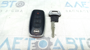 Ключ Nissan Rogue 23-26 SV, 4 кнопки, царапины, полез хром