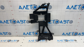 Кронштейн датчика слепых зон BSM левый Mazda 3 20-23 4d