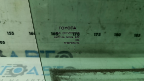Стекло двери задней правой Toyota Camry v55 15-17 usa