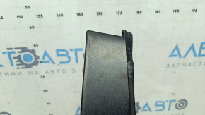 Накладка двери боковая задняя правая Toyota Camry v55 15-17 usa сломано крепление, царапины