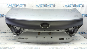 Крышка багажника Toyota Camry v55 15-17 usa серебро 1J9, тычки, царапины