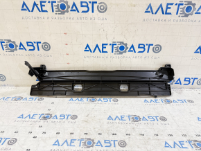 Рамка крепление радиаторов верхняя BMW 5 F10 12-16 2.0T пластик