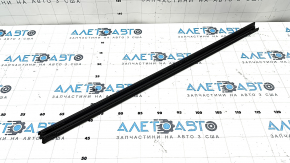 Уплотнитель стекла внутренний двери задней правой Kia Sorento 21-23 HEV, PHEV