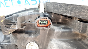 Фара передняя левая Nissan Rogue 17-18 LED, сломаны крепления, песок, полез лак