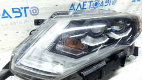 Фара передняя левая Nissan Rogue 17-18 LED, сломаны крепления, песок, полез лак