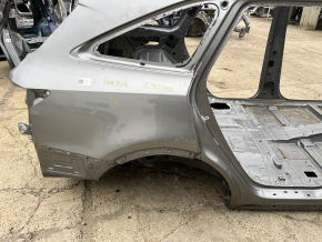 Kia Sorento 21-25 HEV aripă spate dreapta pe caroserie, argintie, bare de protecție
