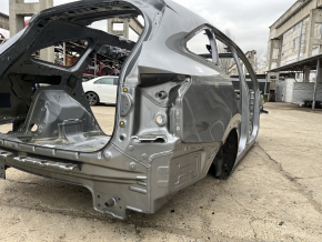 Четверть крыло задняя правая Kia Sorento 21-26 HEV на кузове, серебро, тычки