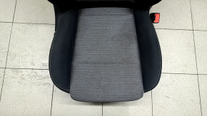 Пассажирское сидение Nissan Rogue 21-26 без airbag, механическое, ткань черно-серая US built, , под химчистку
