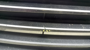 Grilă bară față Toyota Camry V55 15-17 SUA LE, lovituri, găuri nestandardizate, nisip, ciobiri