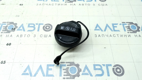 Крышка заливной горловины Kia Sorento 21-26 HEV