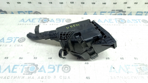 Блок предохранителей подкапотный правый Toyota Camry v55 15-17 в сборе, без крышки