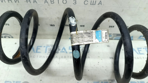 Пружина передняя левая Toyota Camry v55 15-17 usa LE XLE жесткость 1 белая, 1 голубая