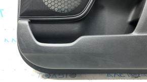 Panou ușă dreapta față neagră pentru Honda CRV 17-22, cotieră din material textil negru, inserție din material textil negru, ornament din lemn deschis la culoare, necesită curățare, zgârieturi, urme d