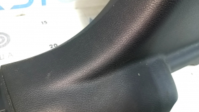 Накладка центральной стойки нижняя правая Nissan Murano z52 15-24 черная, царапины