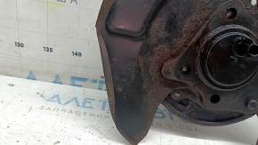 Ступица задняя правая Toyota Camry v55 15-17 usa с кожухом, ржавая, примят кожух