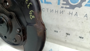 Ступица задняя правая Toyota Camry v55 15-17 usa с кожухом, ржавая, примят кожух