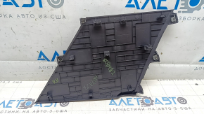 Накладка центральной консоли боковая правая Nissan Ariya 23-26 черная, царапина