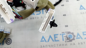 Проводка центральной консоли Nissan Ariya 23-26