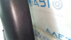 Накладка центральной стойки нижняя левая Nissan Altima 13-18 черная, царапины