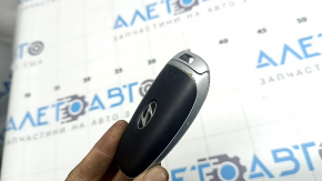 Ключ smart Hyundai Tucson 23-26 5 кнопок, полез хром, царапины