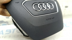 Подушка безопасности airbag в руль водительская Audi A6 C8 19-25 темно-серая, царапина