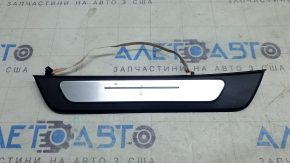 Накладка порога внешняя задняя левая Audi A6 C8 19-25 черная с хром вставкой и подсветкой, царапины