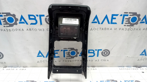Накладка центральной консоли задняя VW Jetta 11-18 USA черная, под прикуриватель, царапины