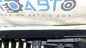 Боковушка 2-го ряда сидений правая Audi A6 C8 19-25 кожа светло-серая, под чистку