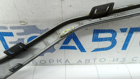 Молдинг заднего бампера центральный Hyundai Tucson 22-26 структура серая, царапины, сломано крепление
