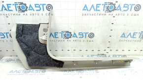 Ornament prag interior stânga față pentru Audi A6 C8 19-21, gri deschis, zgârieturi, uzat, necesită curățare