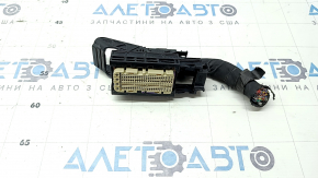 Фишка на блок ECU компьютер двигателя Hyundai Tucson 22-26 2.5 бежевая