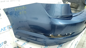 Бампер задний голый VW Jetta 19-21 синий, царапины