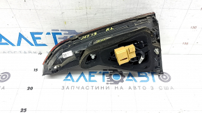 Фонарь внутренний крышка багажника левый VW Jetta 19-26 трещины
