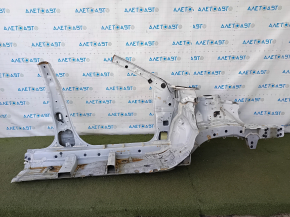 Четверть передняя левая Toyota Camry v50 12-14 usa отпилена, с центральной стойкой, белая, ржавая