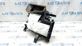 Carcasa încălzitorului și ventilația goale ale modelului Hyundai Tucson 22-24