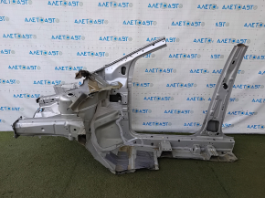 Четверть передняя правая Ford Escape MK3 17-19 рест, отпилена, с центральной стойкой, серебро UX, примято
