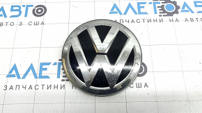 Эмблема решетки радиатора VW Jetta 19-21 под дистроник, песок, царапины
