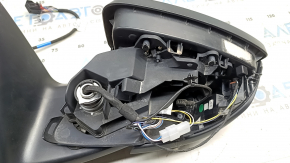 Ansamblu oglindă retrovizoare stânga pentru Audi E-Tron 19-23, 13+1 pini, încălzită, antiorbire automată, BSM, cameră cu ornament cromat, culoarea caroseriei, grafit LZ7S, fără ornamente, crăpată
