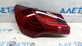 Фонарь внешний крыло левый Audi E-Tron 19-23 царапины