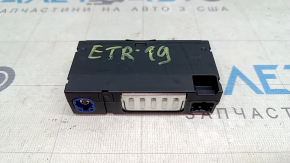 USB Hub центральной консоли Audi E-Tron 19-23 задний