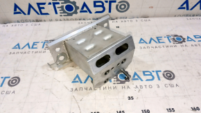 Colț amplificator bara față stânga Toyota Prius V 12-14 pre-restaurant