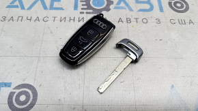 Ключ smart Audi E-Tron 19-23 4 кнопки, черный глянец, потерт, сколы