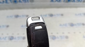 Ключ smart Audi E-Tron 19-23 4 кнопки, мат с хром кнопками, разошелся корпус, трещина, затерт