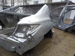 Четверть крыло задняя правая Toyota Camry v55 15-17 usa, серебро 1J9, на кузове, вмятины