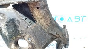Балка задняя VW Jetta 19-26 с кронштейнами, ржавая, обломан болт